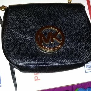 Authentic Mk small crossbag purse
